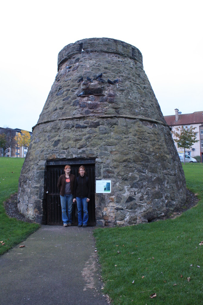 Two members of the Friends of Lochend Park outside the Doocot (Rubicon Heritage)
